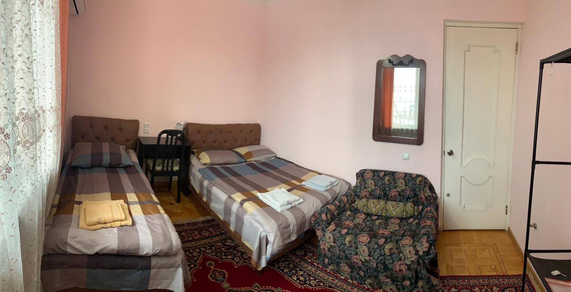 Guest House Lilia Yerevan Exterior foto